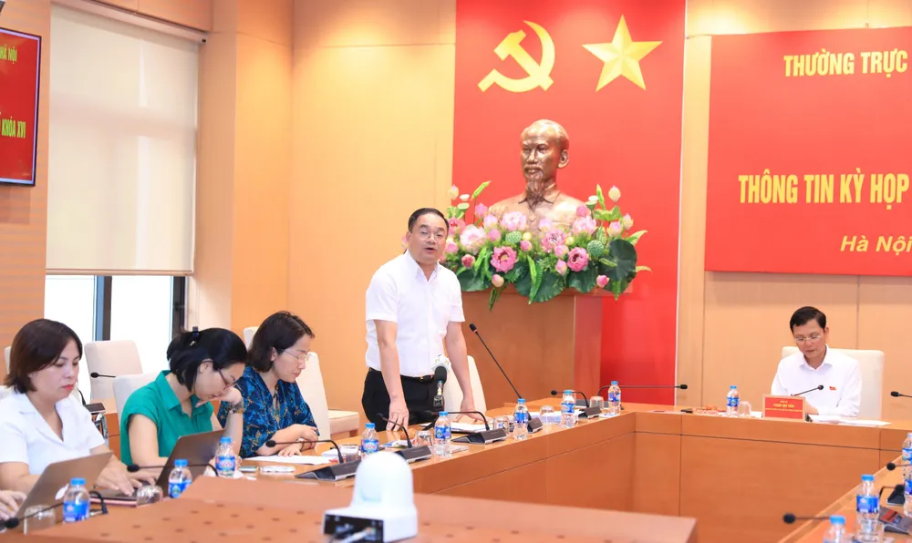 Chánh Văn phòng Đoàn đại biểu Quốc hội và HĐND TP Hà Nội Nguyễn Ngọc Việt. nguyen-ngoc-viet.jpg