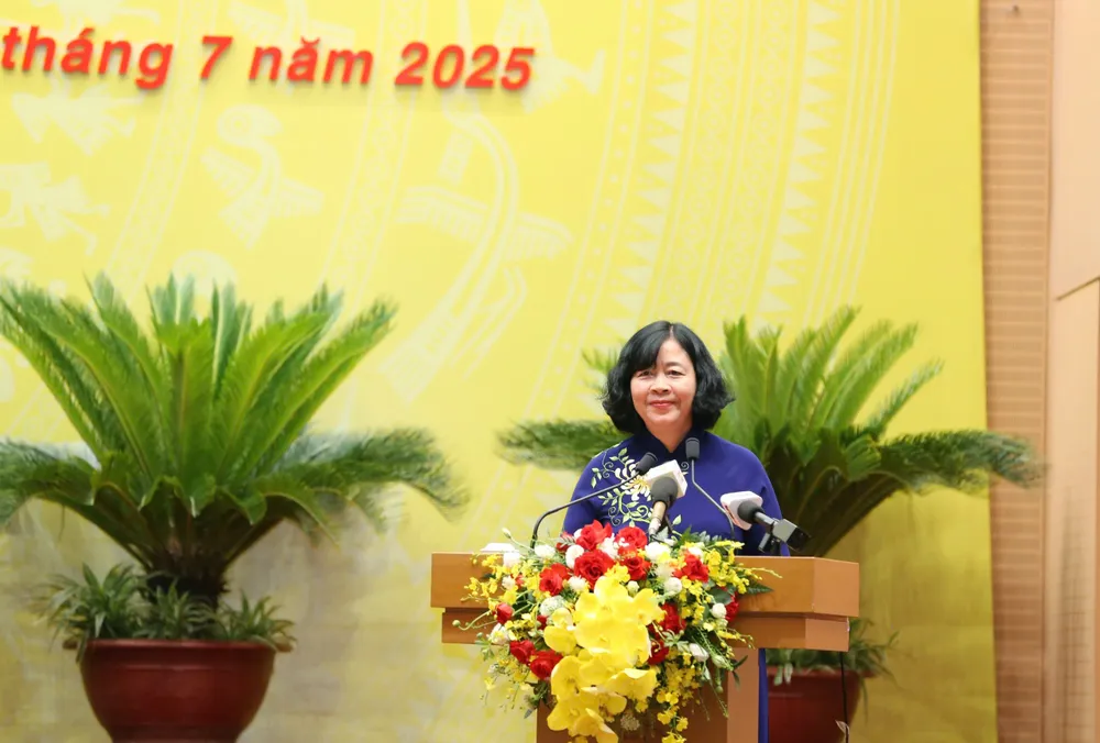 Bí thư Thành uỷ Hà Nội Bùi Thị Minh Hoài phát biểu tại kỳ họp. bi-thu-thanh-uy-ha-noi.jpg