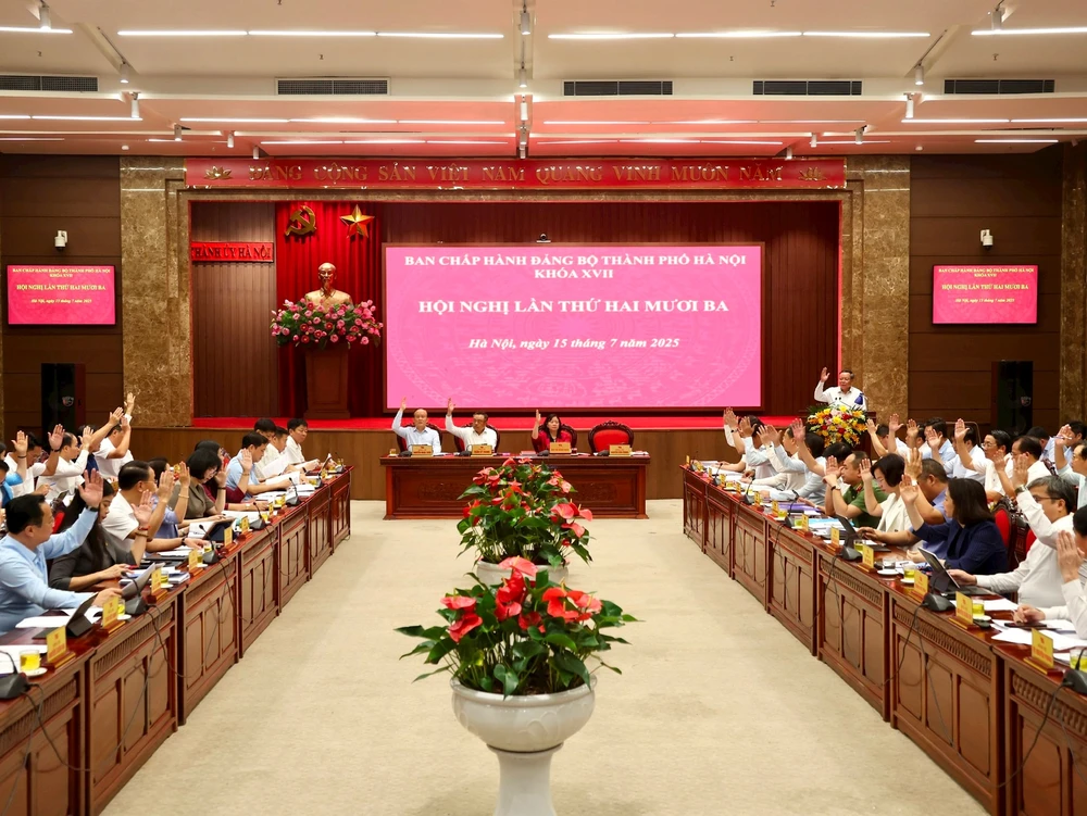 Hà Nội thống nhất phương hướng nhân sự, chuẩn bị cho Đại hội Đảng bộ TP lần thứ XVIII