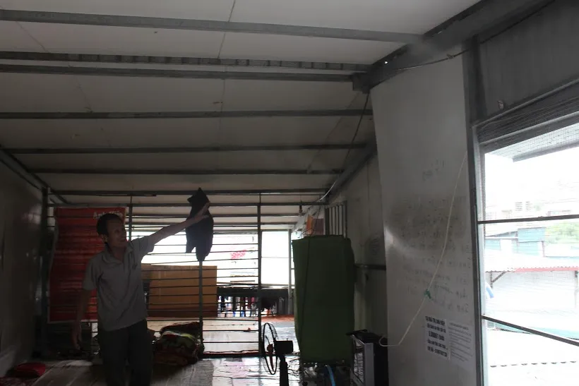 Ở nhà trọ máy lạnh với giá bằng nửa tô phở giữa Hà Nội ảnh 5 Ở nhà trọ máy lạnh với giá bằng nửa tô phở giữa Hà Nội ảnh 5