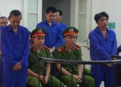 Đồng ý dẫn độ 8 tên cướp biển người Indonesia sang Malaysia ảnh 1