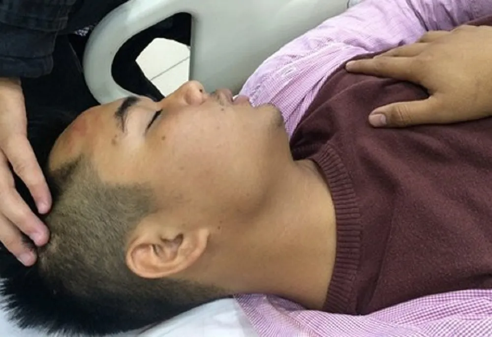 Chủ tịch Hà Nội yêu cầu làm rõ vụ 2 PV bị hành hung ảnh 1