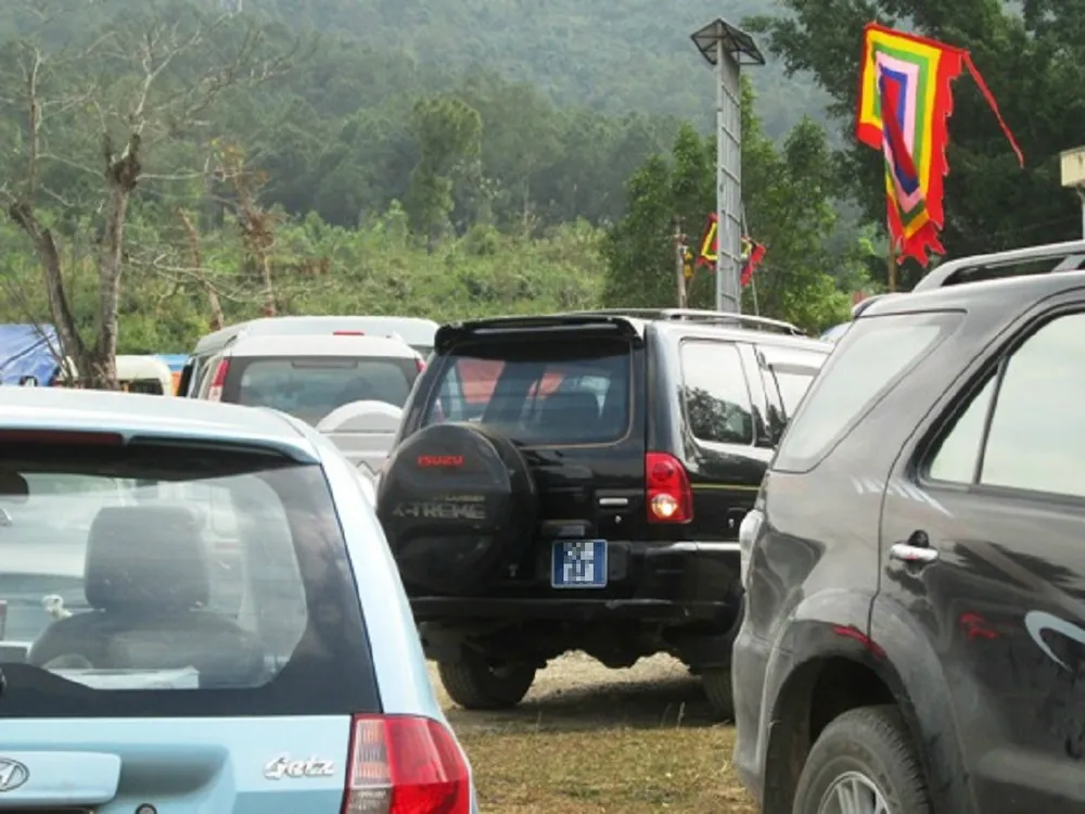 Bộ Công an nghiêm cấm dùng xe công đi lễ hội ảnh 1