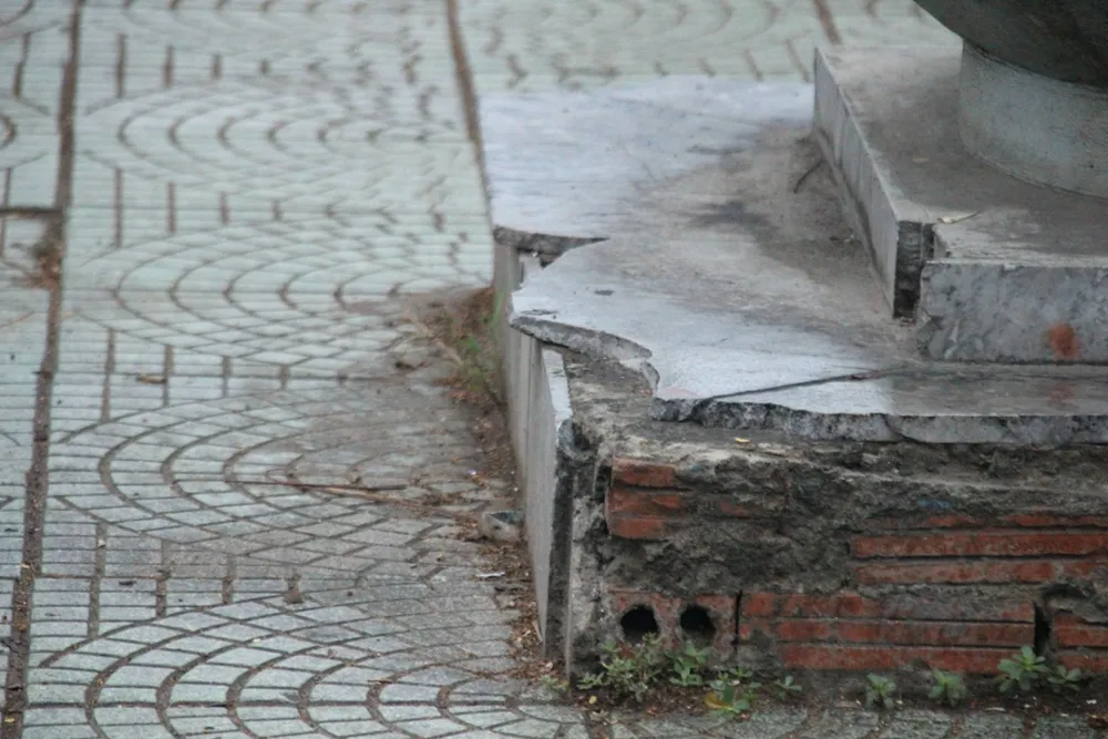 Đồng hồ 'khủng' kỷ niệm 1.000 năm Thăng Long bị hỏng ảnh 7