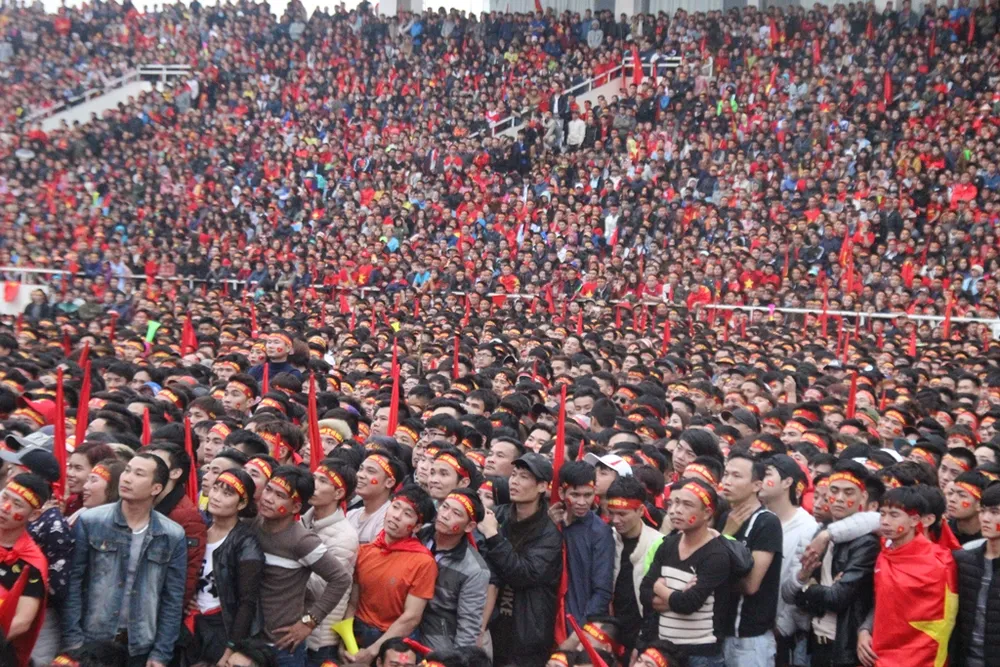 Những hình ảnh không thể quên tại 'chảo lửa' Mỹ Đình ảnh 2