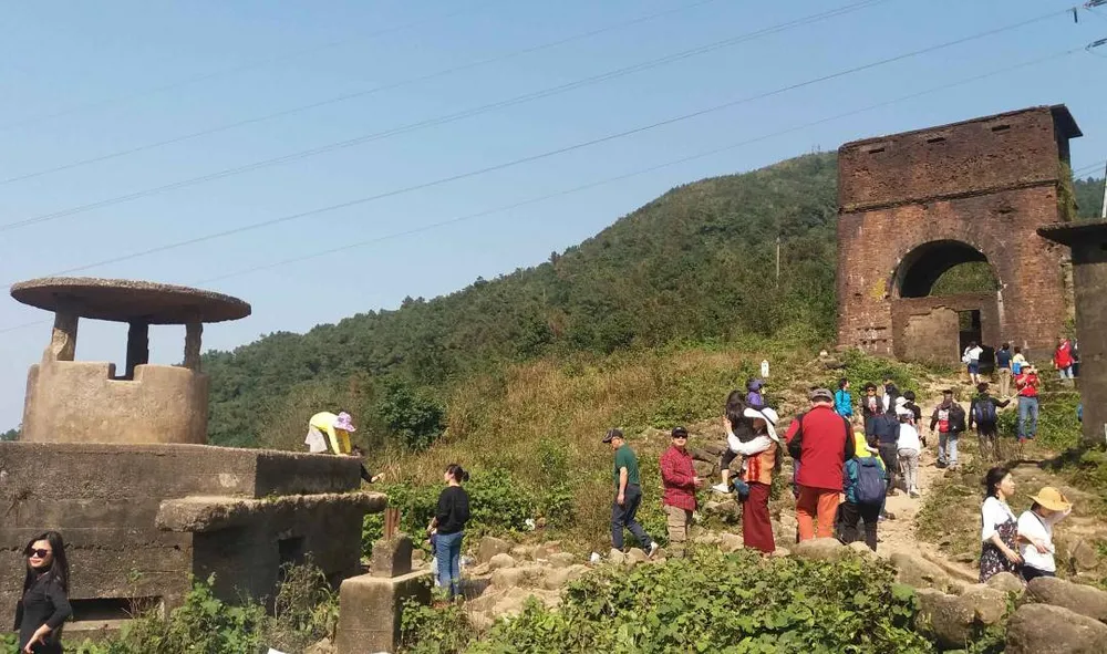 Di tích Hải Vân Quan. Di tích Hải Vân Quan