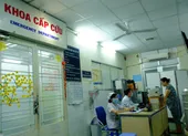 Bé gái 6 tháng tuổi ở TP.HCM tử vong do kẹt giữa khe nệm