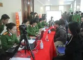 Chính thức cấp thẻ căn cước gắn chip điện tử cho người dân