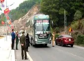 1 ca COVID-19, Bắc Ninh giãn cách xã hội 1 xã ảnh 1 Xe khách không được đón, trả khách ở Quảng Ninh, Hải Dương
