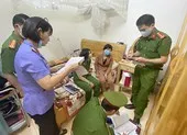 Bắt 1 tổng giám đốc vụ gian lận thiết bị y tế ở Sơn La ảnh 1 Cựu giám đốc Sở Y tế tỉnh Sơn La bị bắt
