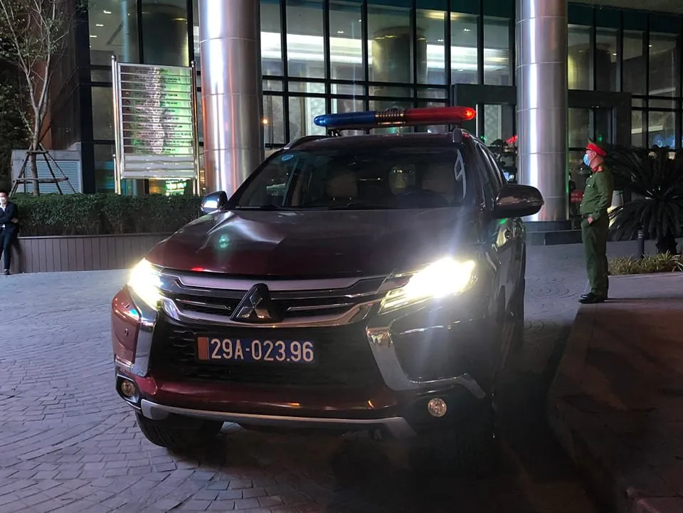 Ông Trịnh Văn Quyết bị bắt, công an khám xét 21 địa điểm ảnh 6