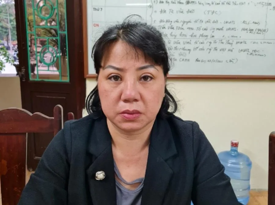 Vũ Thị Lệ Nhi tại cơ quan công an. Ảnh: CACC