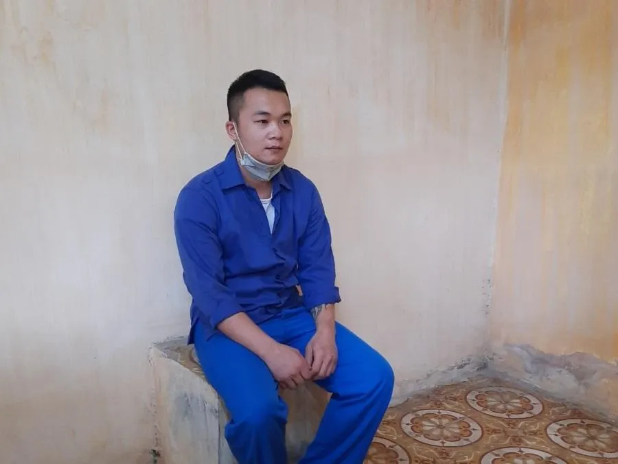 Phạm Văn Long tại cơ quan điều tra. Ảnh: CACC Phạm Văn Long tại cơ quan điều tra. Ảnh: CACC