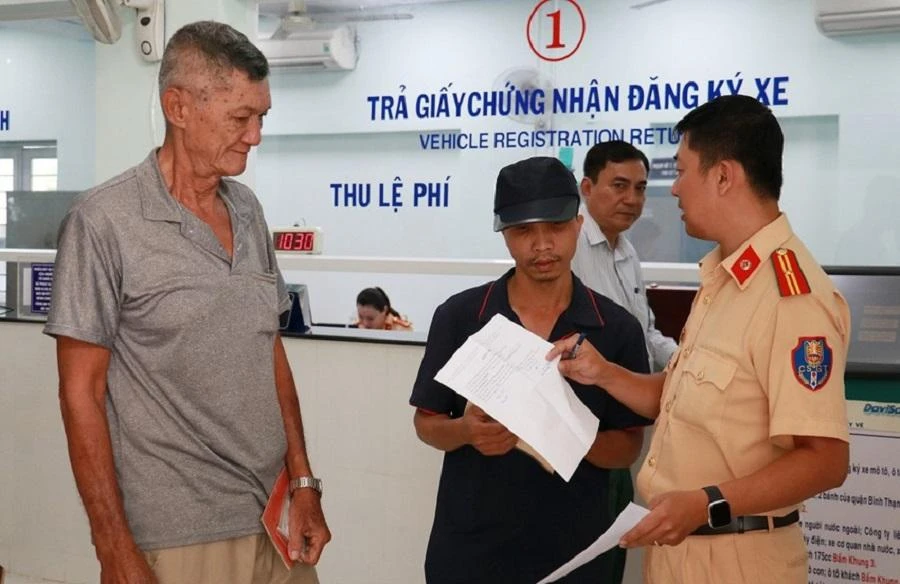 Thông tư 15/2022 của Bộ Công an với hàng loạt quy định mới về đăng ký xe và phạt nguội sẽ có hiệu lực kể từ ngày 21-5.