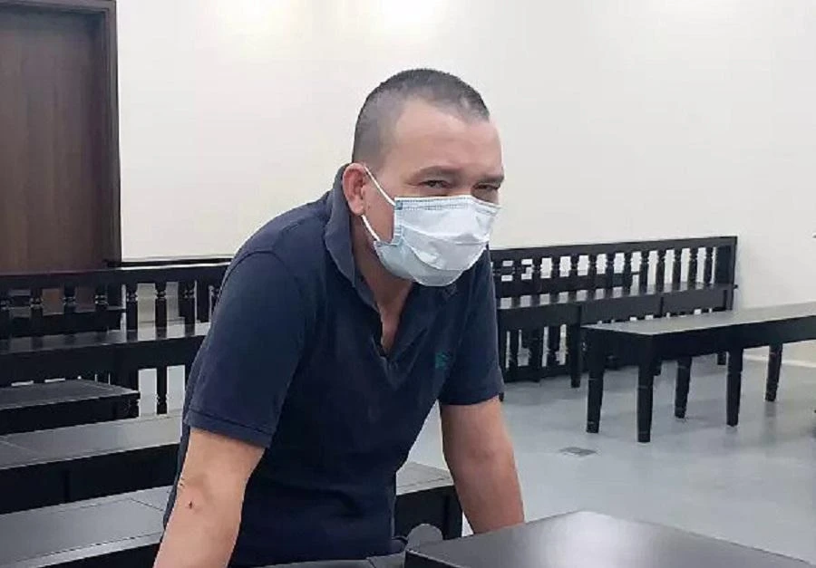 Bị cáo Đặng Phạm Sáu tại tòa - Ảnh: TIỂU THÚY