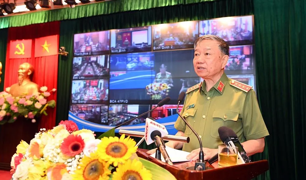 Bộ trưởng Tô Lâm phát biểu chỉ đạo hội nghị. Ảnh: BCA Bộ trưởng Tô Lâm phát biểu chỉ đạo hội nghị. Ảnh: BCA