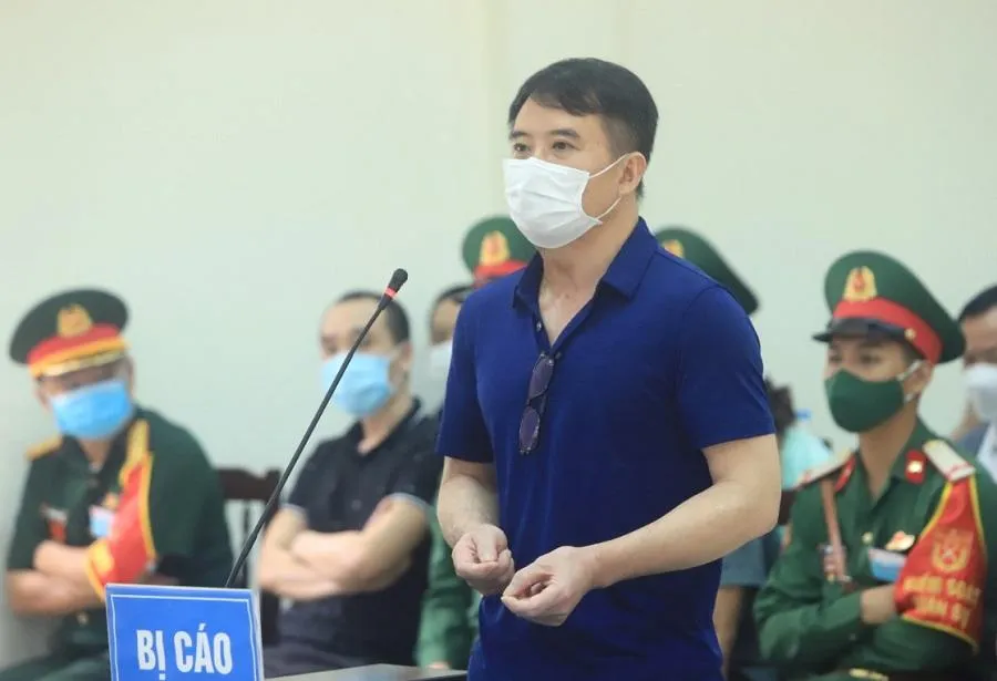 Bị cáo Nguyễn Thế Anh, cựu chỉ huy trưởng Bộ Chỉ huy Bộ đội Biên phòng tỉnh Kiên Giang. Ảnh: UYÊN TRANG