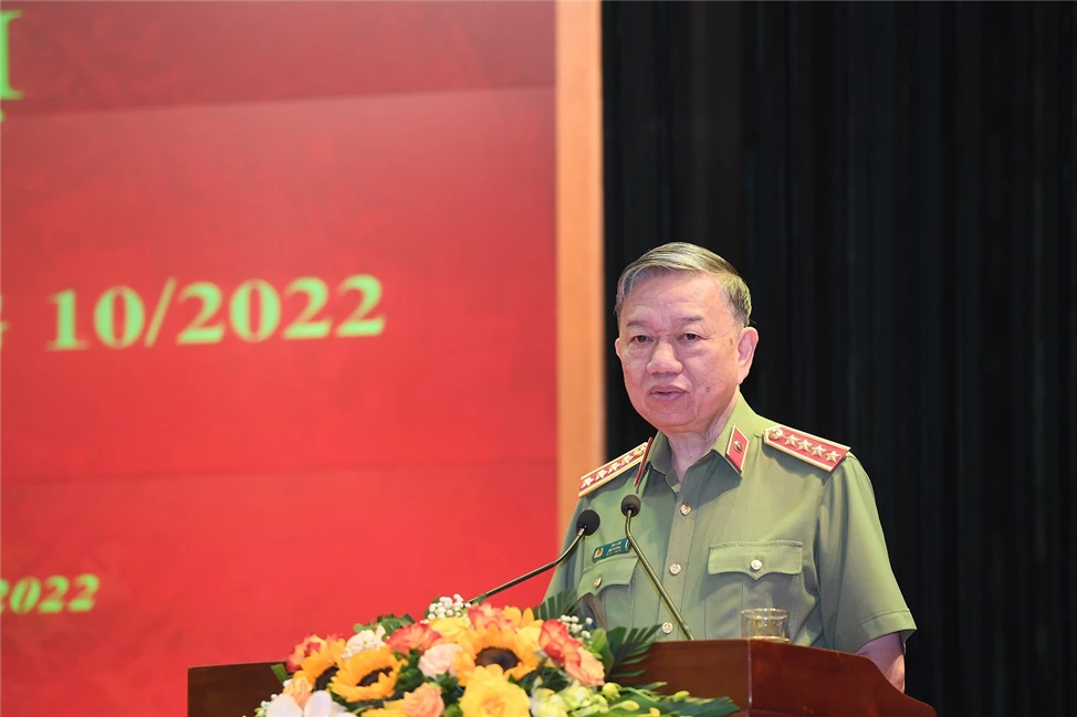 Bộ trưởng Tô Lâm phát biểu chỉ đạo tại hội nghị. Ảnh: BCA