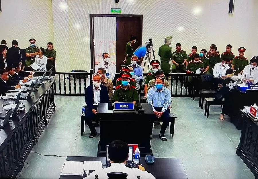 Các bị cáo tại tòa Các bị cáo tại tòa