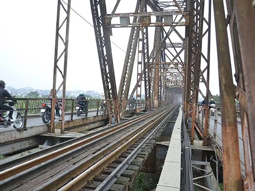 Một đoạn trong dự án xây dựng đường sắt đô thị số 1 Hà Nội Ảnh: TUẤN NGUYỄN