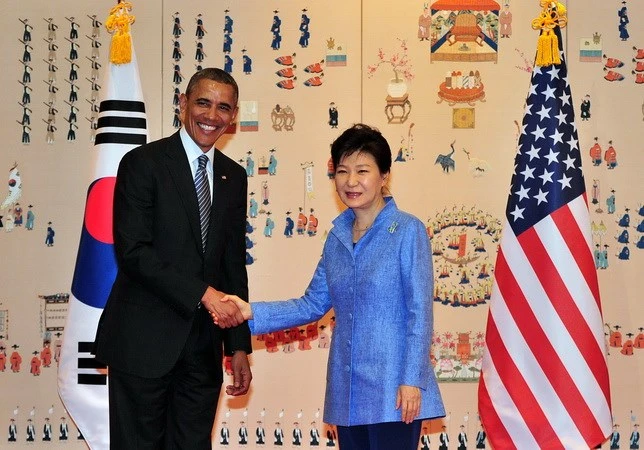 Triều Tiên: Tổng thống Hàn là "gái điếm," Obama là "ma cô" ảnh 1