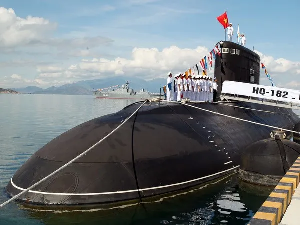 Nga sắp khởi công chế tạo tàu ngầm thứ 6 cho Việt Nam ảnh 1