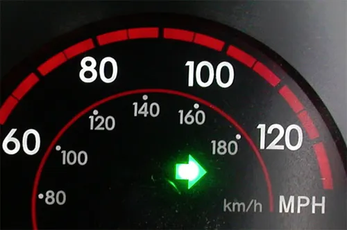 Đèn cảnh báo trên ôtô - dấu hiệu không thể bỏ qua ảnh 16 Đèn cảnh báo trên ôtô - dấu hiệu không thể bỏ qua