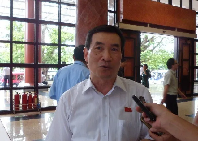 Làm thẻ căn cước công dân: “Bới việc ra để tiêu tiền!” ảnh 2