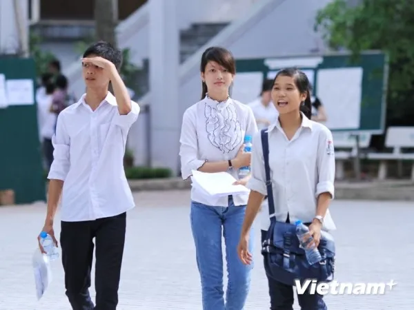 39 thí sinh bị đình chỉ thi trong ngày thi đại học đầu tiên ảnh 1