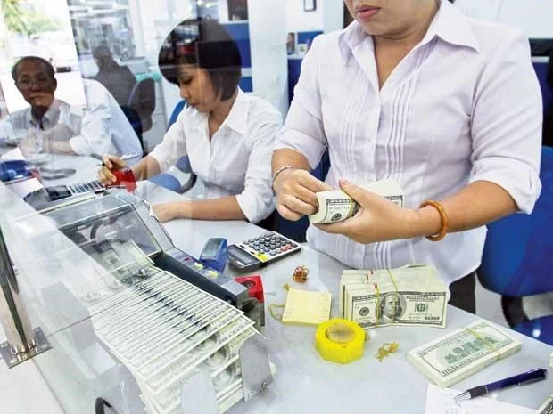 Nhà băng run rẩy "kích" khách vay ảnh 1