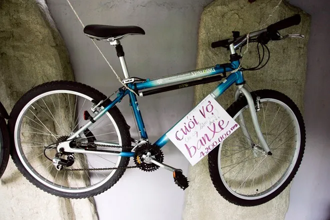 chiếc xe đạp được rao bán kém theo lý do kiến cho khách hàng khỏi bật cười.