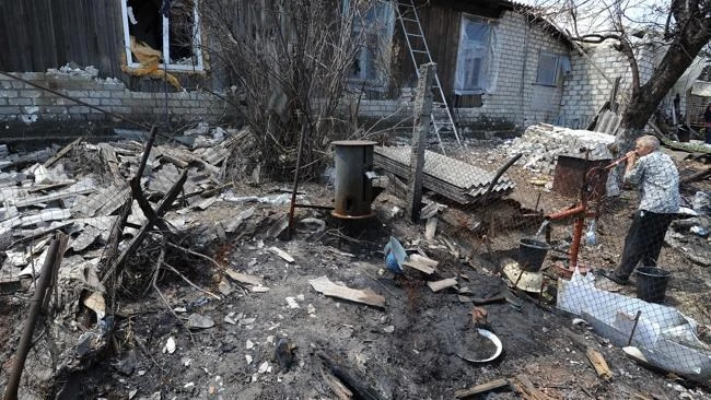 Ukraine: Donetsk - thành phố ma sau các cuộc giao tranh ảnh 1