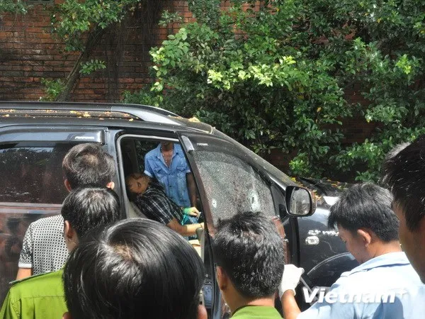 Thông tin mới về hai người chết trong ôtô ở Bình Dương ảnh 1 Thông tin mới về hai người chết trong ôtô ở Bình Dương ảnh 1