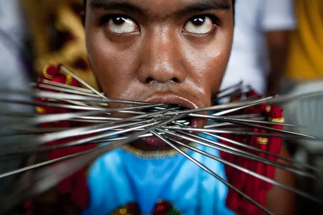 Đừng sốc: Đây chỉ là hình ảnh những tín đồ xỏ khuyên kì dị ảnh 13