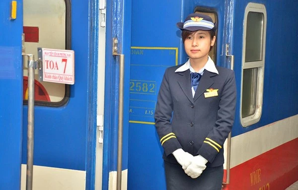 Trải nghiệm tàu hỏa '5 sao' hiện đại nhất Việt Nam ảnh 1