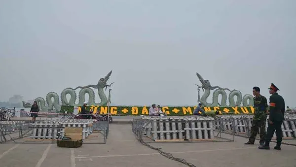 Cận cảnh các trận địa pháo hoa sẵn sàng cho đêm Giao thừa ảnh 4