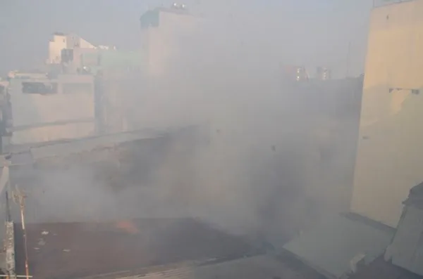 Cháy nhà sau nhiều tiếng nổ lớn ảnh 3