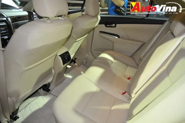 Ngắm chi tiết Toyota Camry 2015 vừa ra mắt ảnh 15