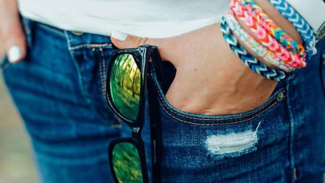 11 hành động bị coi là khiếm nhã ở bên ngoài lãnh thổ nước Mỹ ảnh 11