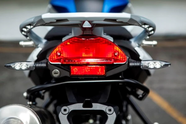 Cận cảnh 'xế nổ' BMW F800R hơn 500 triệu đồng ảnh 18