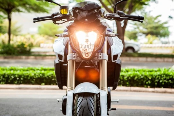 Cận cảnh 'xế nổ' BMW F800R hơn 500 triệu đồng ảnh 8