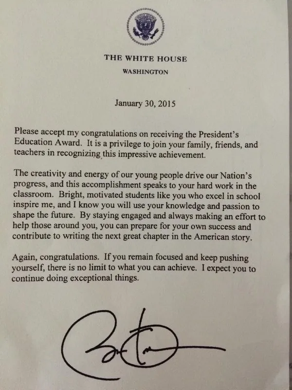 Bức thư từ Tổng thống Obama gửi cho Đỗ Nhật Nam. Bức thư từ Tổng thống Obama gửi cho Đỗ Nhật Nam.