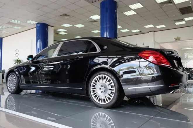Mercedes Maybach S600 giá 9,669 tỷ đồng vừa về VN có gì? ảnh 2