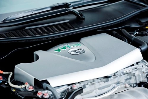 [ĐÁNH GIÁ] Toyota Camry 2.0E: Vua thực dụng - ảnh 6
