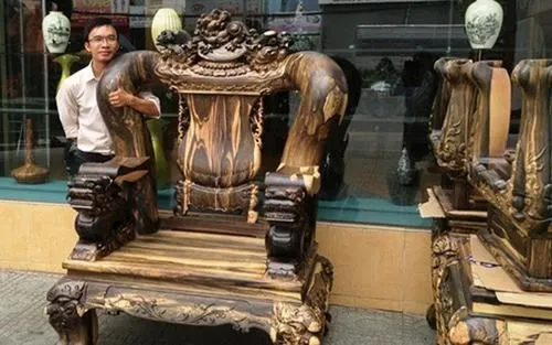 Bộ bàn ghế gỗ sưa trăm tỷ đắt nhất Việt Nam - ảnh 9