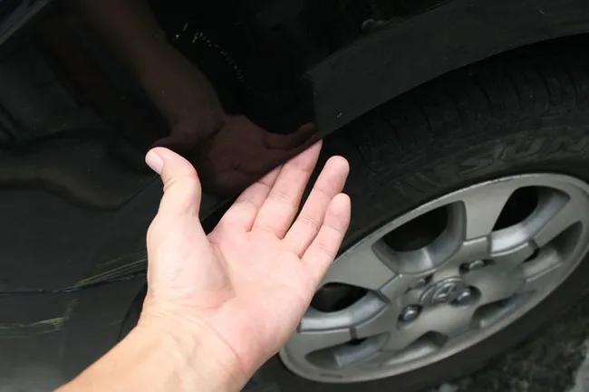 Cách phát hiện xe đã được 'tút lại' sau tai nạn