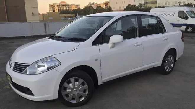 Mua ôtô cũ chạy “ngon” với giá 50 triệu đồng ở đâu? ảnh 1 Mua ôtô cũ chạy “ngon” với giá 50 triệu đồng ở đâu