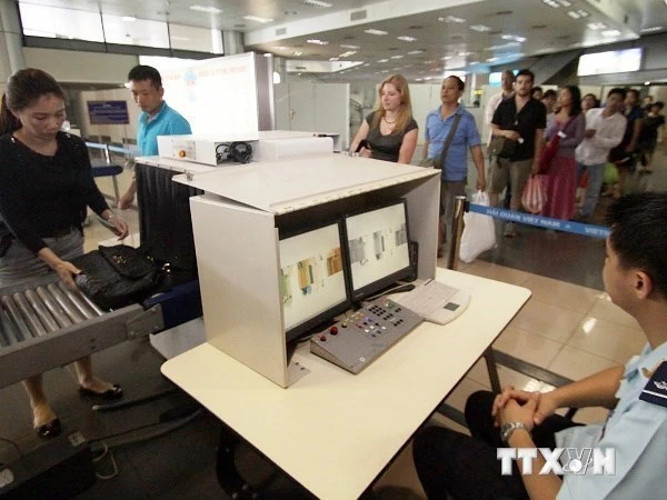 Sẽ mời Bộ Công an để xử lý mạnh tay vấn đề mất cắp tại sân bay ảnh 1