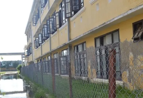 Trường 3 tầng lún cả mét, hàng trăm học sinh sơ tán khẩn - ảnh 5