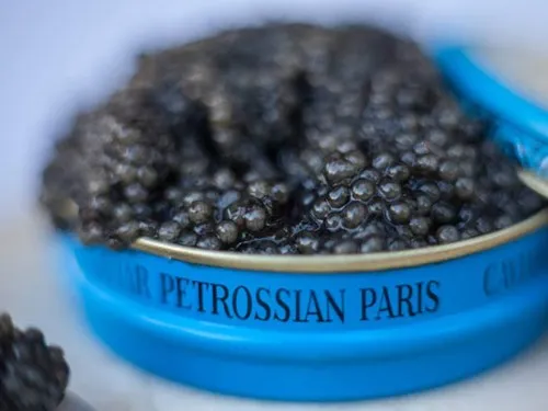 Choáng váng với quà Giáng sinh siêu đắt của các đại gia - ảnh 2